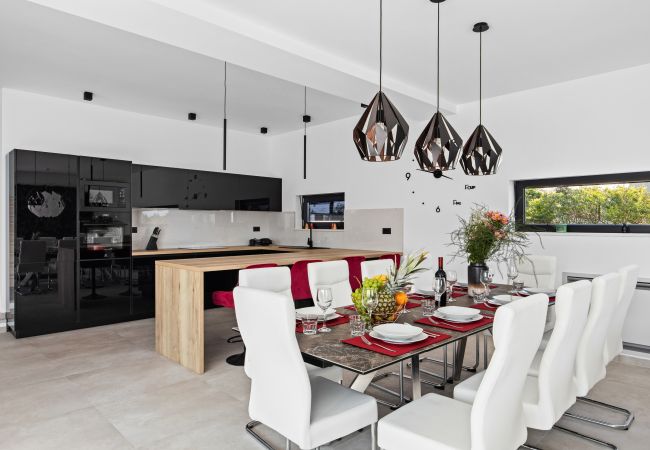 Villa in Juršici - Villa MaEm in Central Istria for families with Sauna, Whirlpool & Sea View Villa in Juršici - Villa MaEm in Central Istria for families with Sauna, Whirlpool & Sea View