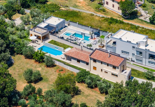Villa in Ližnjan - Villa Markulin near Medulin for 8 people only 2 km from the beach Villa in Ližnjan - Villa Markulin near Medulin for 8 people only 2 km from the beach