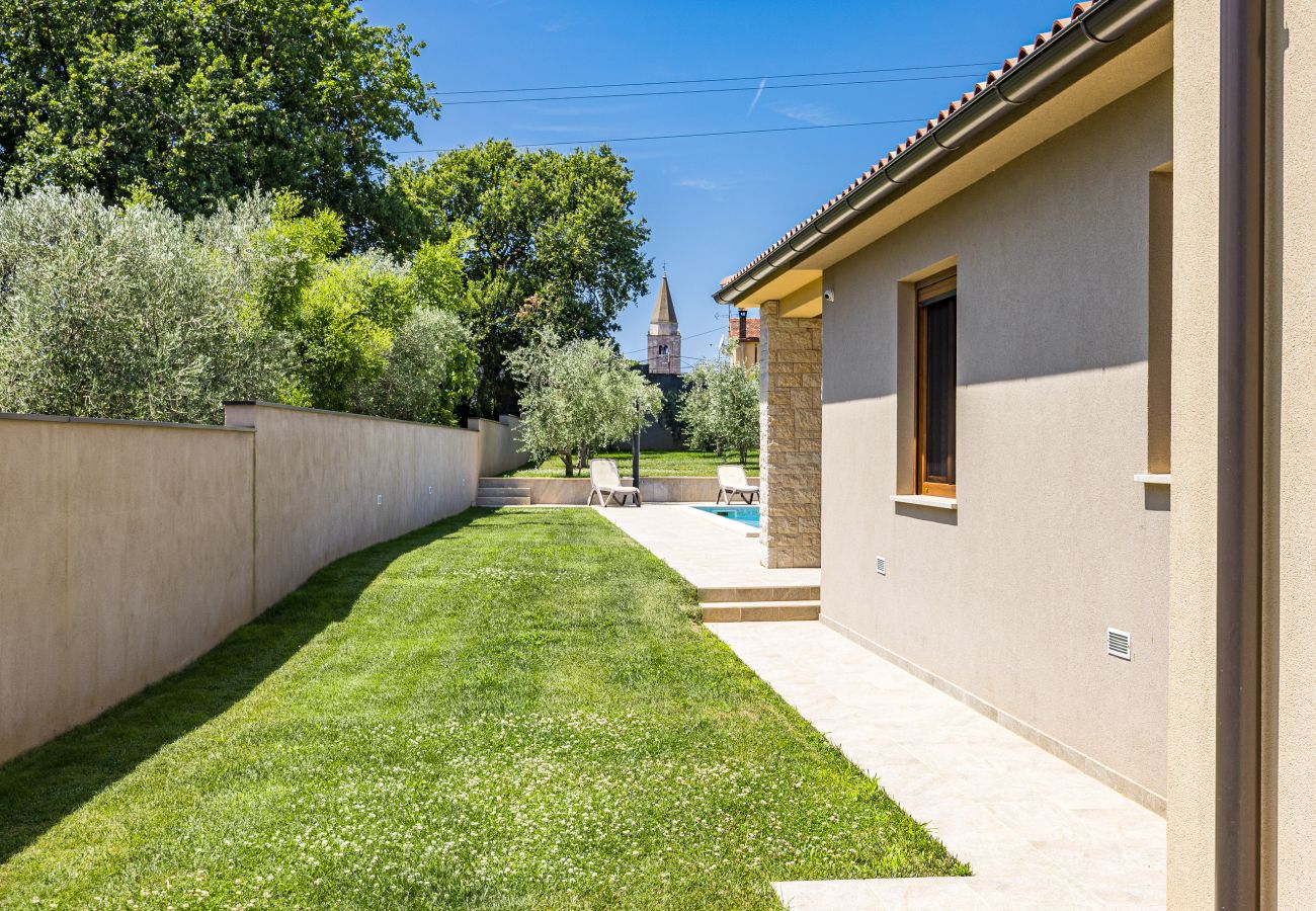 Villa in Ližnjan - Villa Markulin near Medulin for 8 people only 2km from the beach - pet friendly