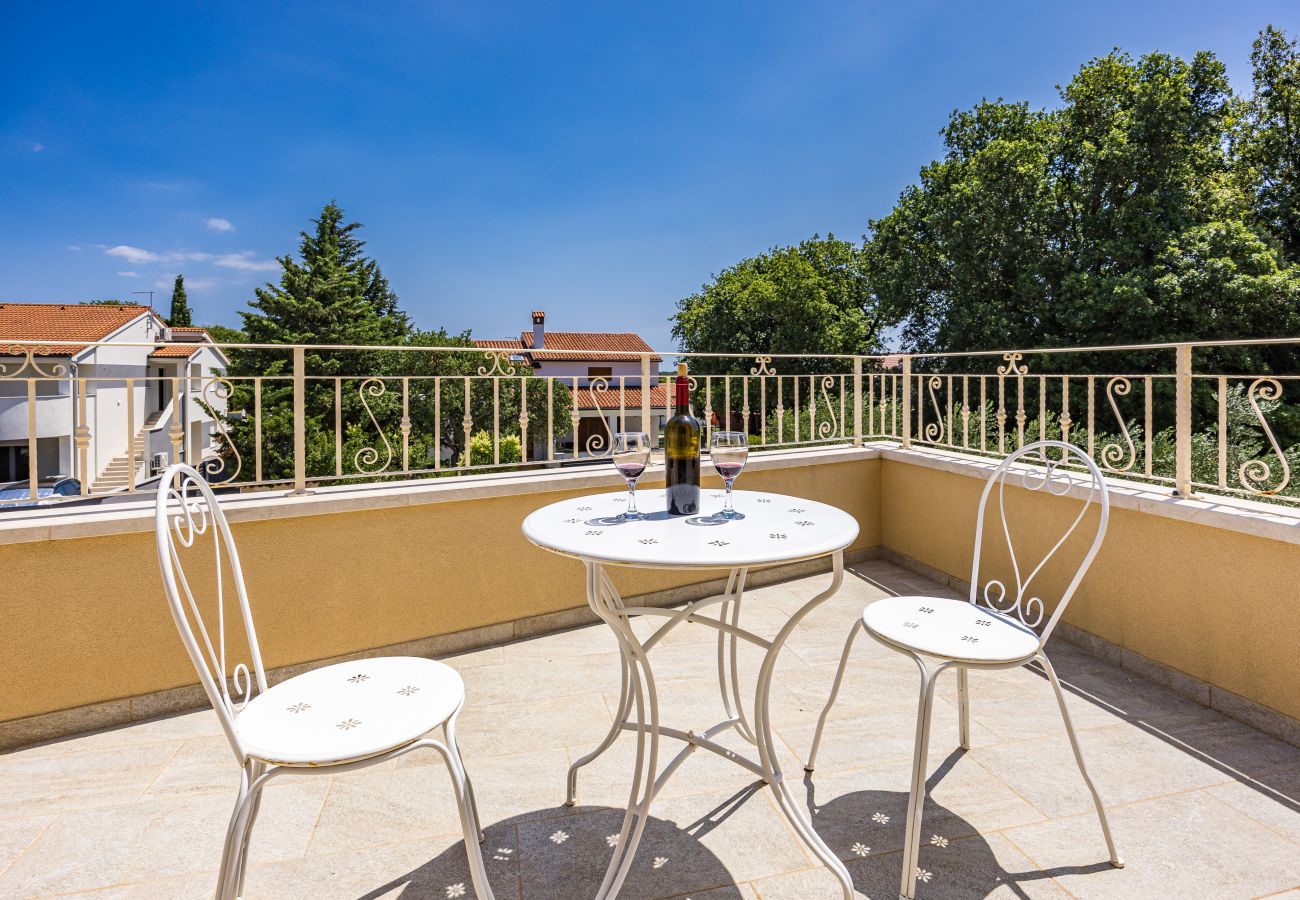 Villa in Ližnjan - Villa Markulin near Medulin for 8 people only 2km from the beach - pet friendly