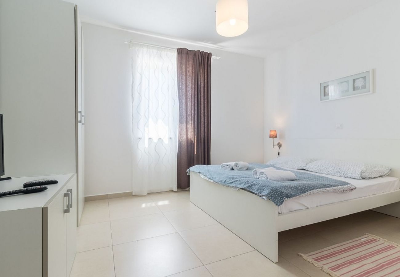 Villa in Mužini - Villa Martha in Central Istria with private pool - wellness / table tennis for 12 persons