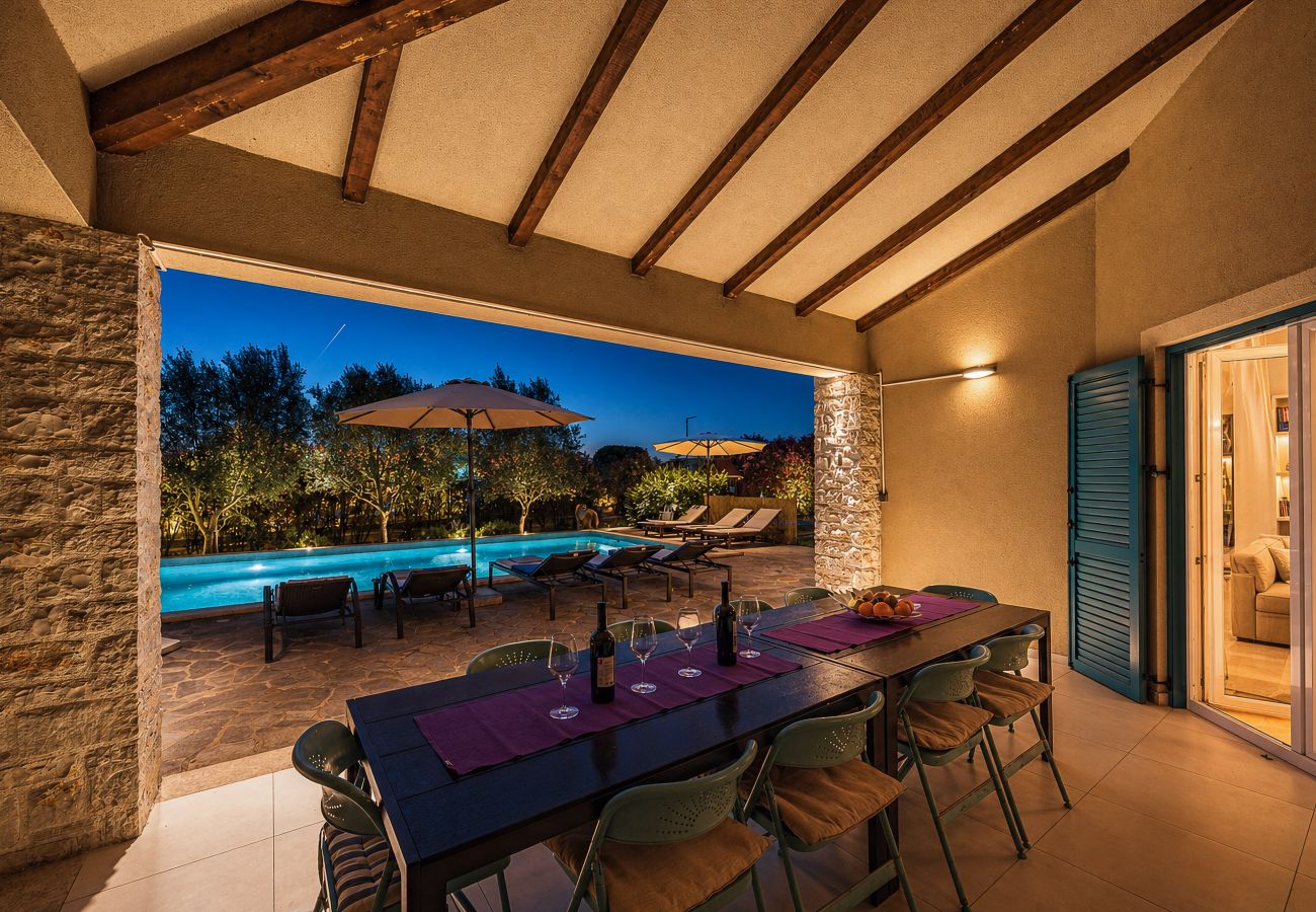 Villa in Mužini - Villa Martha in Central Istria with private pool - wellness / table tennis for 12 persons
