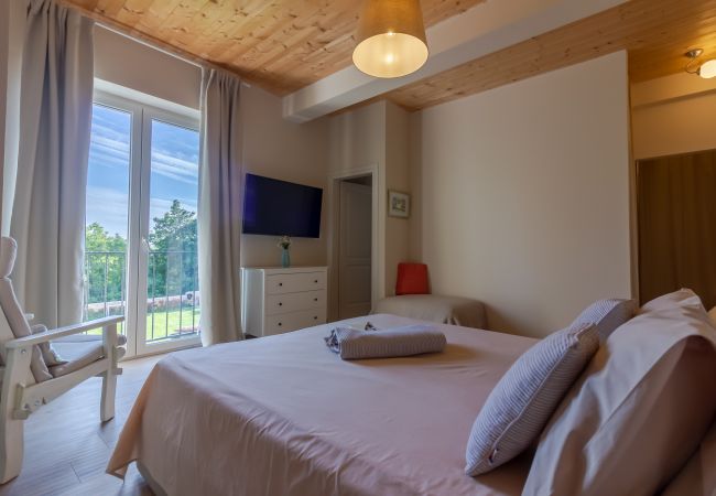 Villa in Butkovici - Villa MyKoltrina in Central Istria for 10 persons with with wellness & 72 m2 large pool   Villa in Butkovici - Villa MyKoltrina in Central Istria for 10 persons with with wellness & 72 m2 large pool