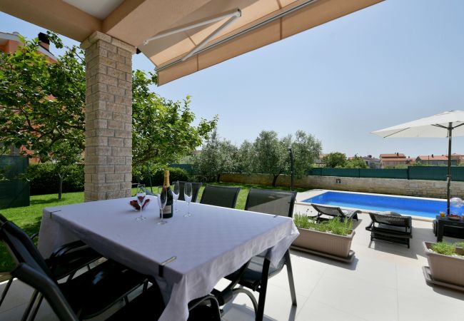 Villa in Galižana - Villa Natali with private pool and kids playground near Fažana Villa in Galižana - Villa Natali with private pool and kids playground near Fažana