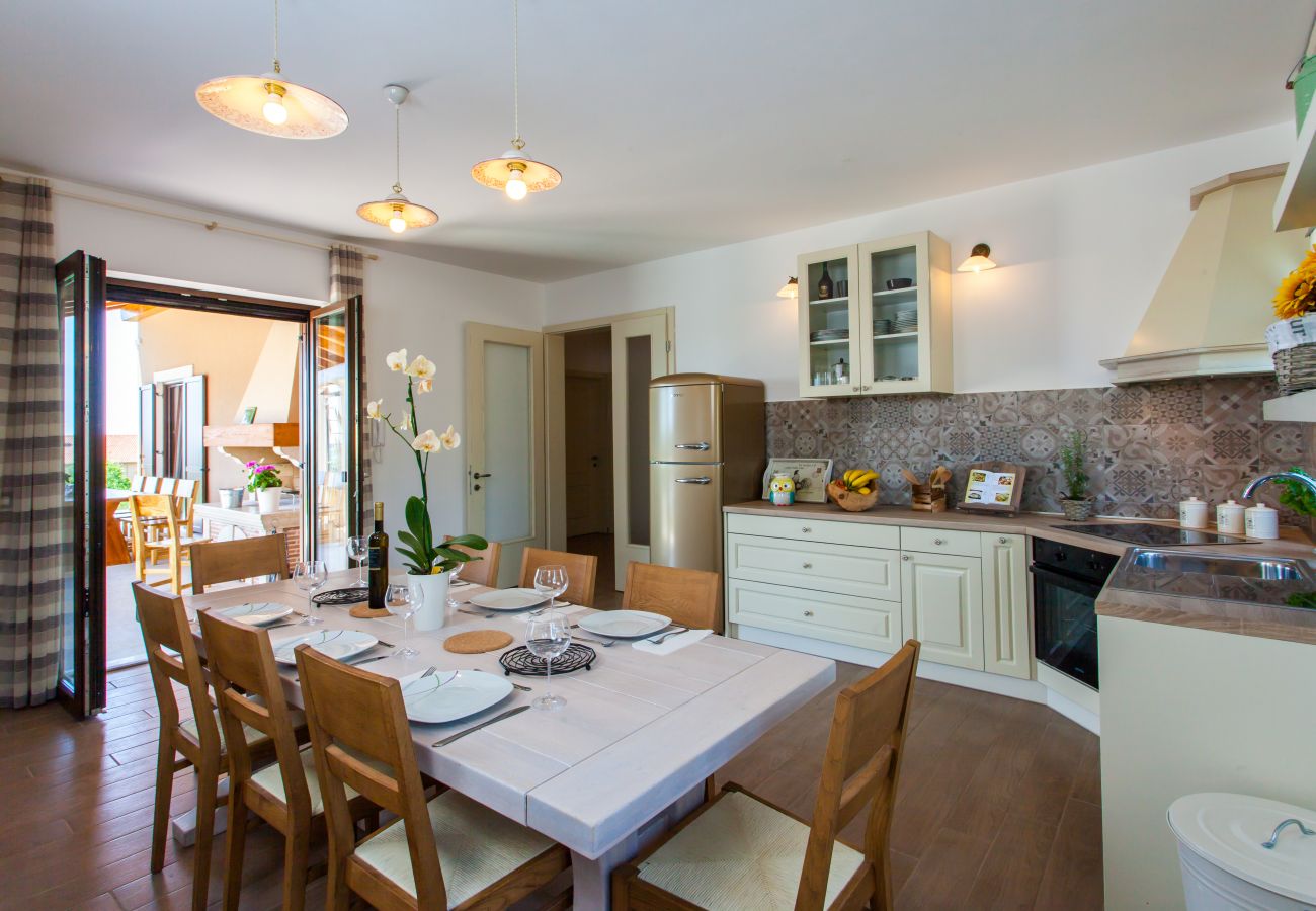 Villa in Tinjan - Villa Roza in Central Istria with whirlpool and playground for kids - pet friendly  