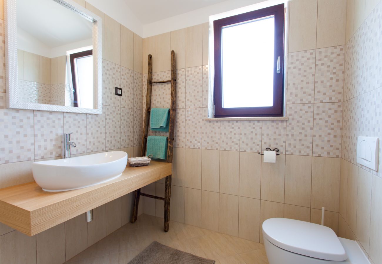 Villa in Tinjan - Villa Roza in Central Istria with whirlpool and playground for kids - pet friendly  