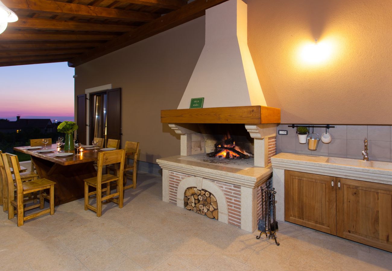 Villa in Tinjan - Villa Roza in Central Istria with whirlpool and playground for kids - pet friendly  