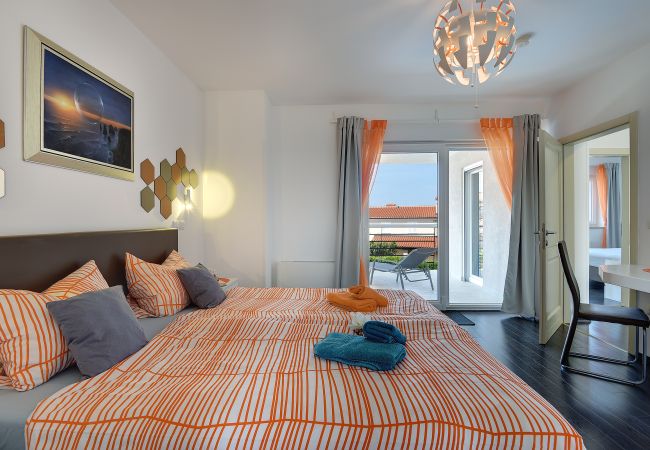 Villa in Bužinija - Villa Sky Dream for 8 persons near Novigrad Villa in Bužinija - Villa Sky Dream for 8 persons near Novigrad