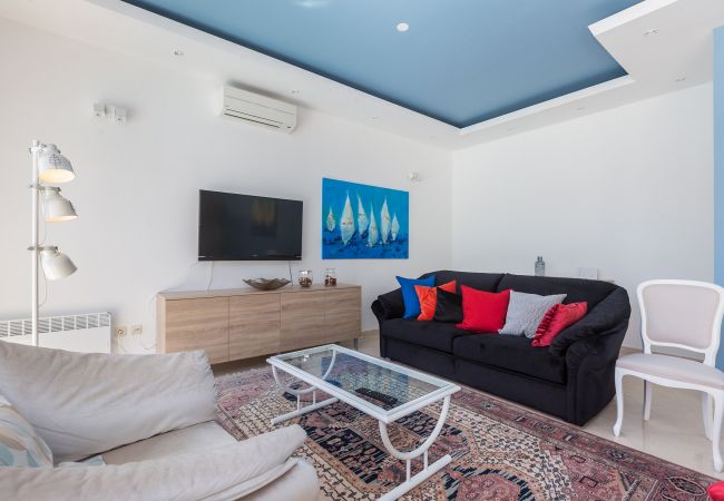 Villa in Opatija - Villa Sveti Petar in Opatija for 10 persons with sea view & whirlpool  Villa in Opatija - Villa Sveti Petar in Opatija for 10 persons with sea view & whirlpool