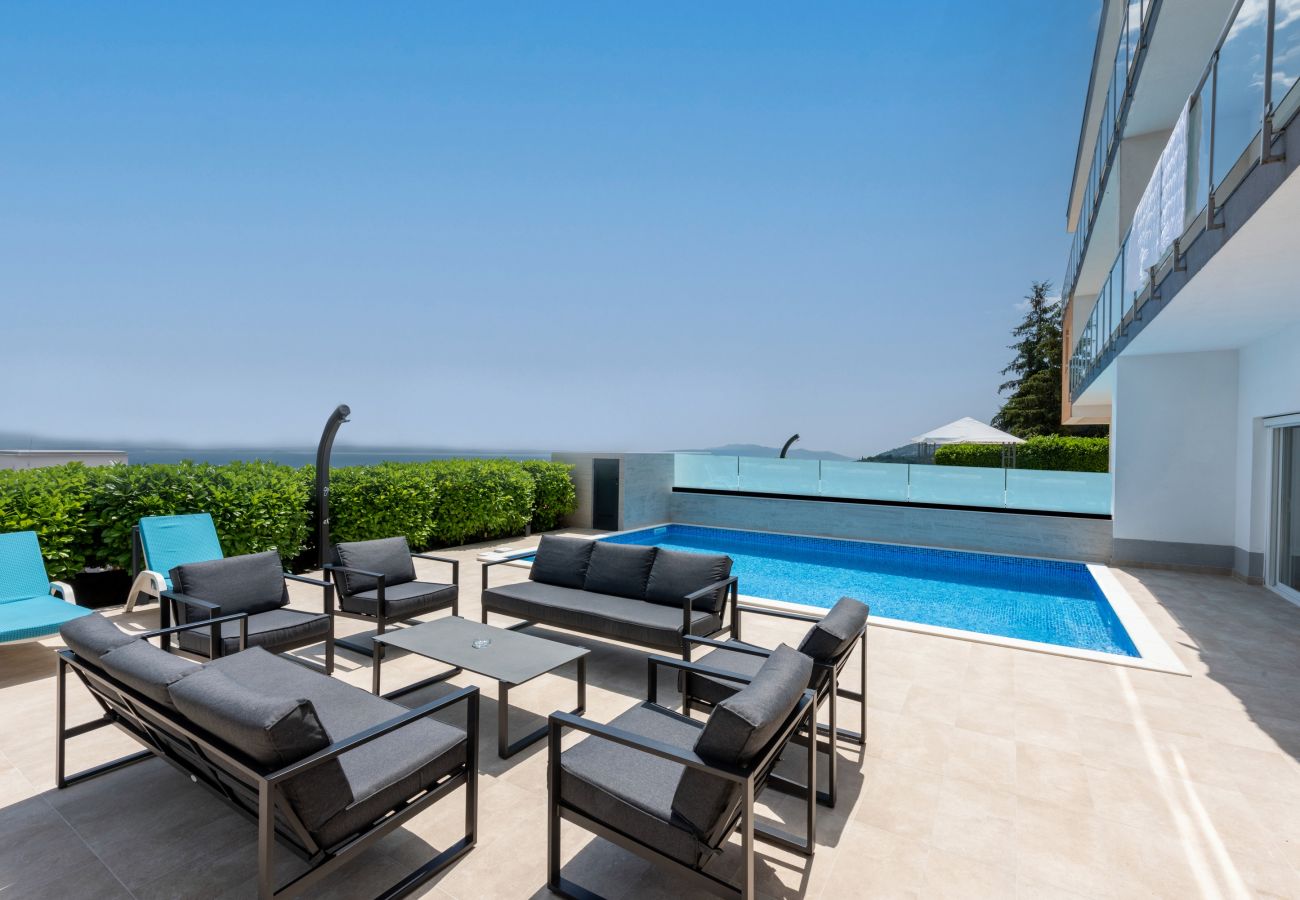 Villa in Opatija - Villa Sveti Petar in Opatija for 10 persons with sea view & whirlpool 