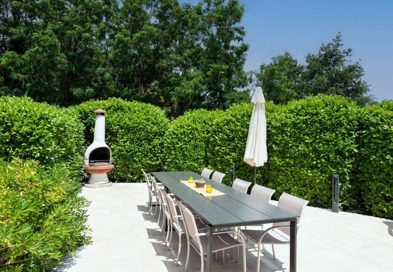 Villa in Opatija - Villa Sveti Petar in Opatija for 10 persons with sea view & whirlpool 