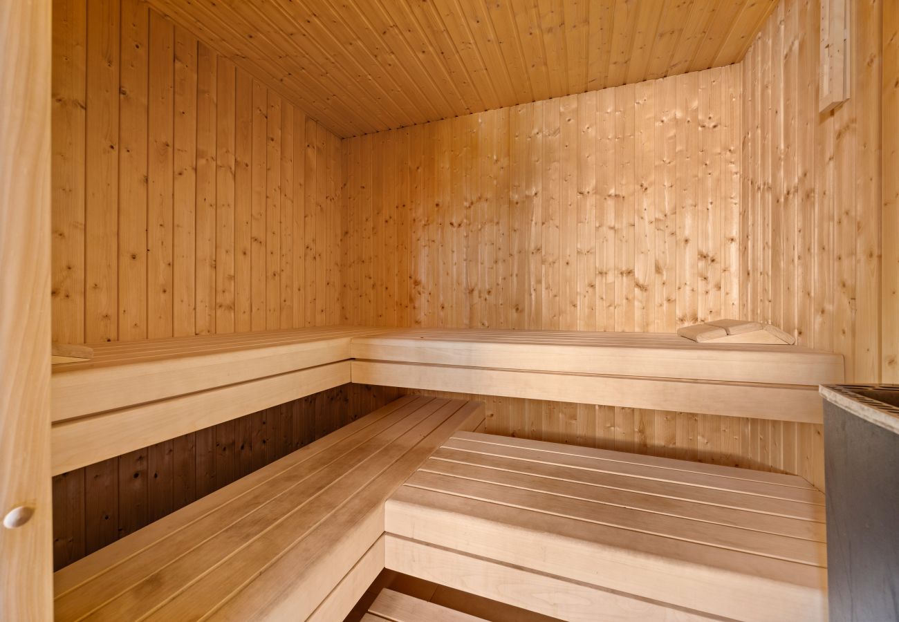 Villa in Pula - Villa Ula in Pula with heated pool, sauna & private tennis court