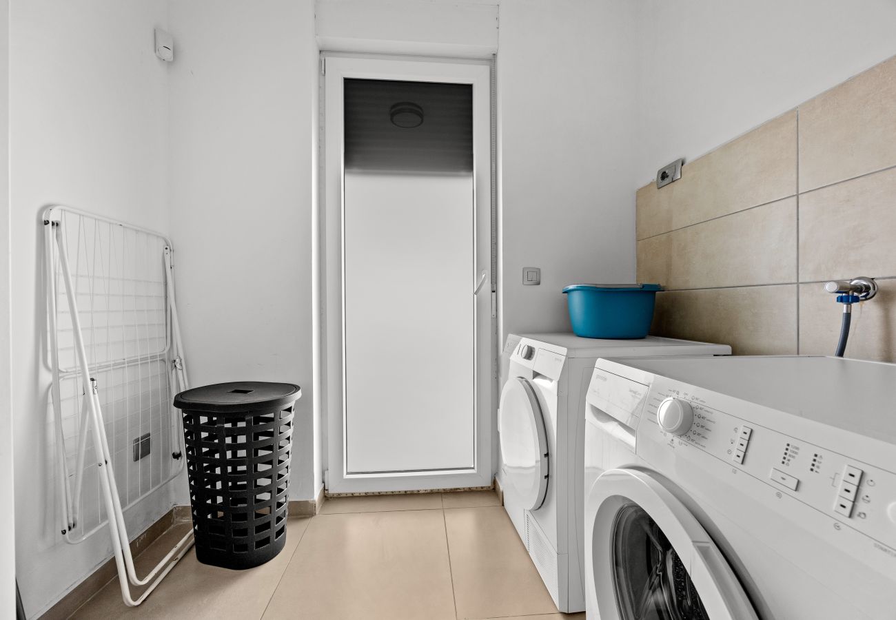 Villa in Pula - Villa Una in Pula with heated pool, whirlpool & private tennis court