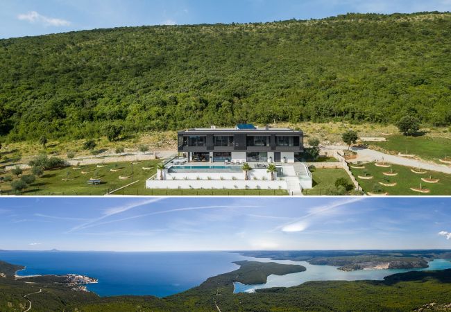 Villa in Brovinje - Luxury Exclusive Villa Panoramica near Labin - Rabac only 2 km from the beach with sea view and wellness