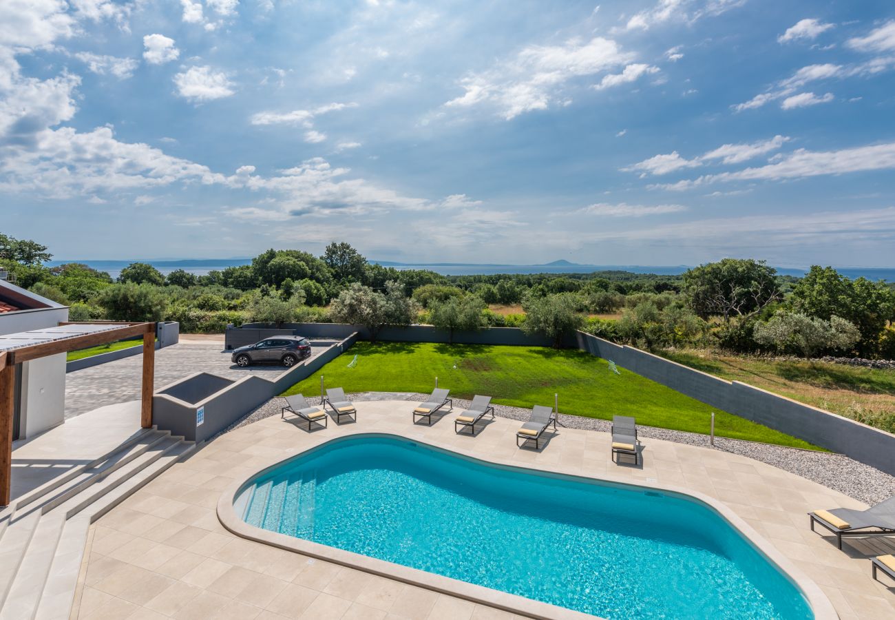 Villa in Krnica - Villa Posidonia near Pula with sea view and surrounded by olive trees