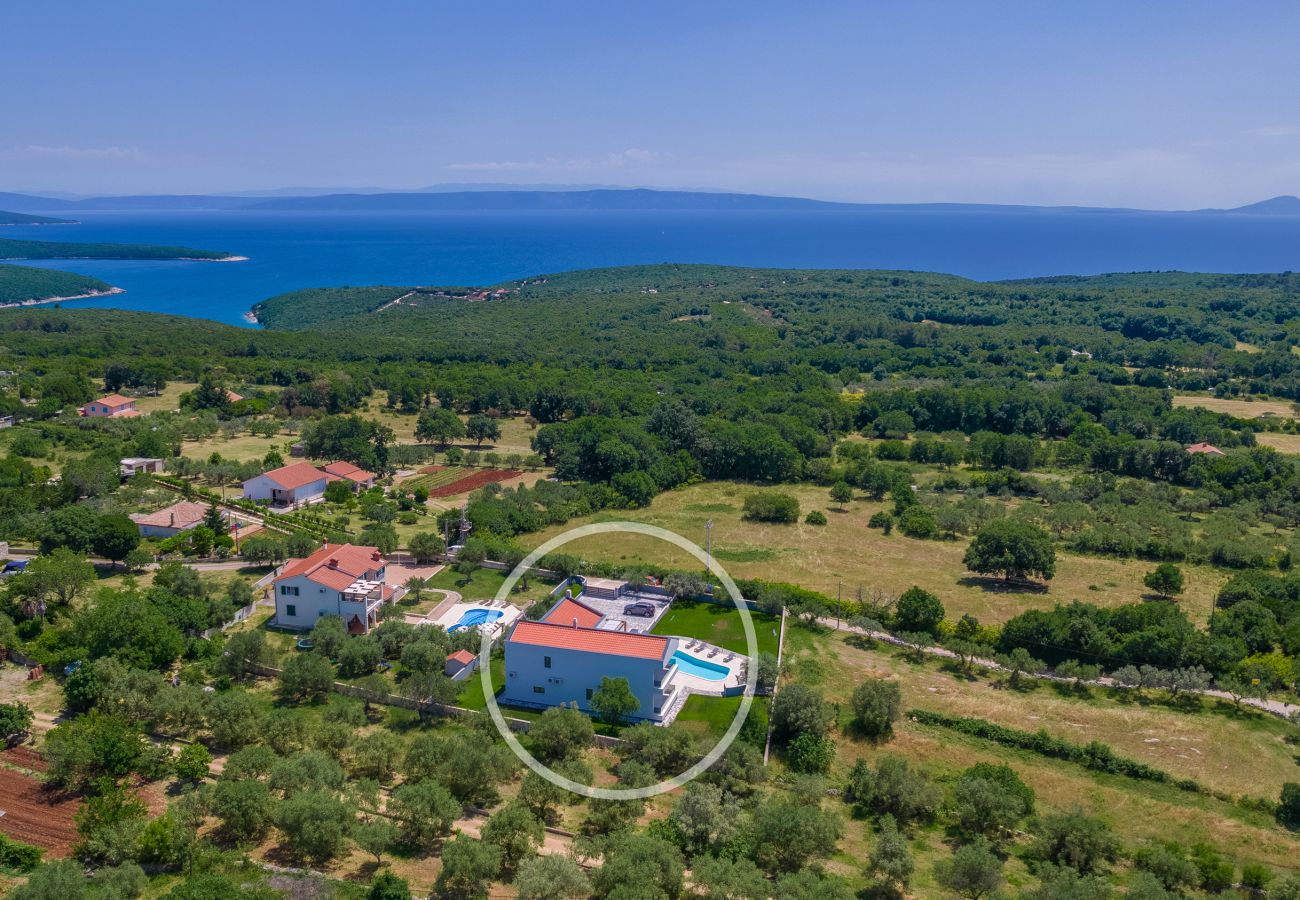 Villa in Krnica - Villa Posidonia near Pula with sea view and surrounded by olive trees