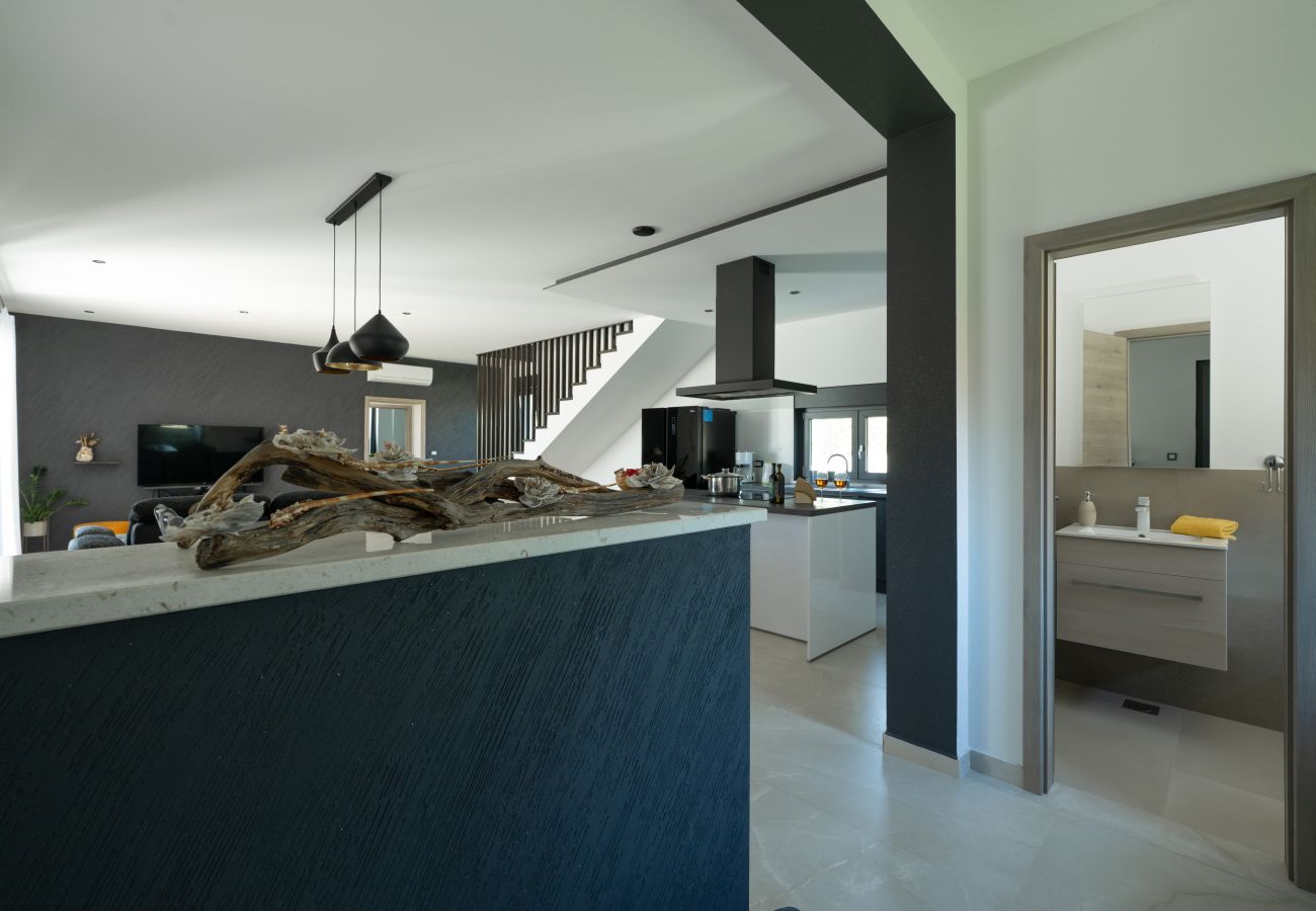Villa in Krnica - Villa Posidonia near Pula with sea view and surrounded by olive trees