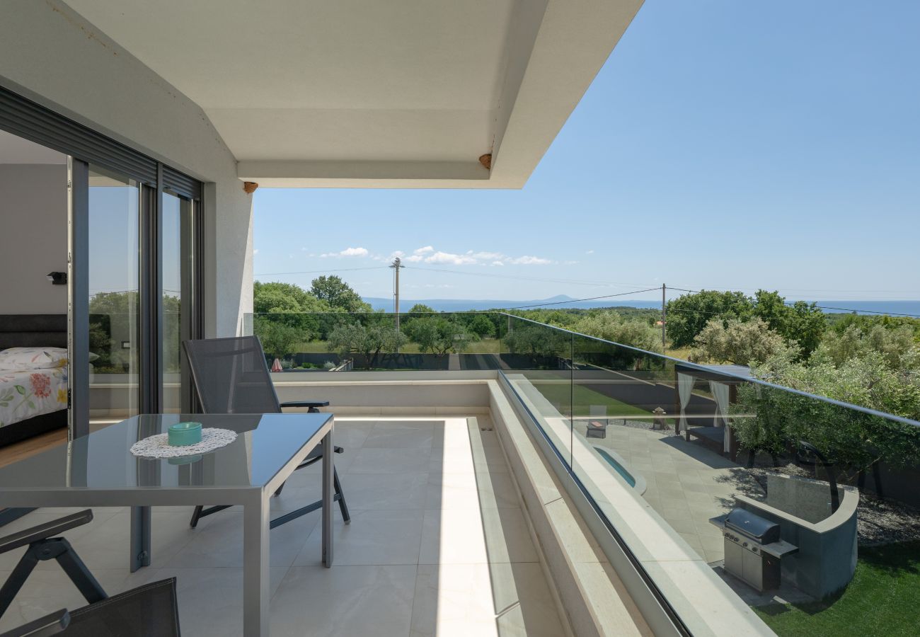 Villa in Krnica - Villa Posidonia near Pula with sea view and surrounded by olive trees
