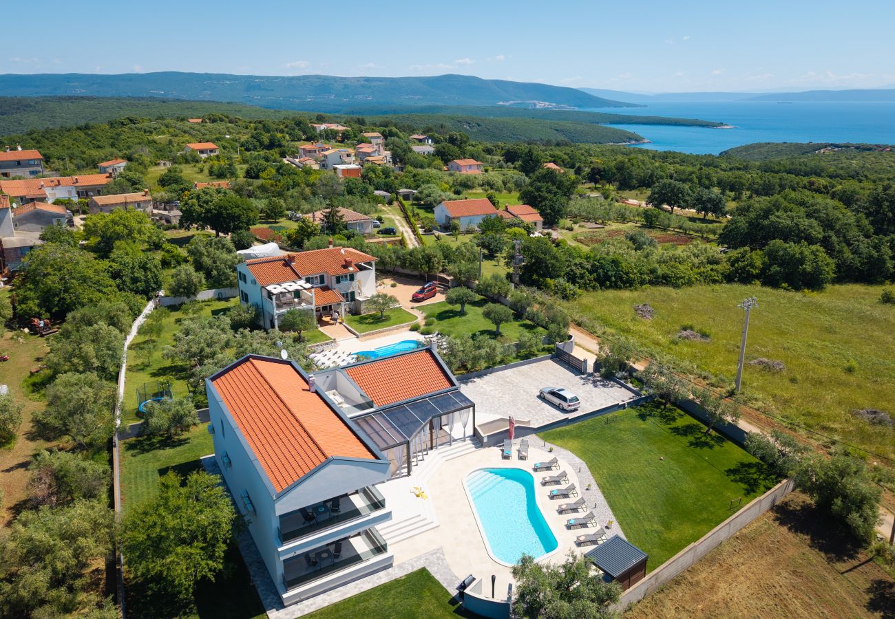 Villa in Krnica - Villa Posidonia near Pula with sea view and surrounded by olive trees