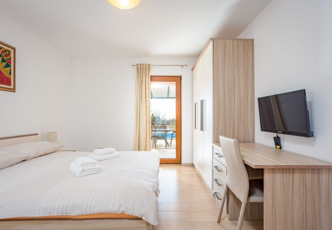 Villa in Juršici - Villa Ana in Central Istria for 12 persons with private saltwater Pool Villa in Juršici - Villa Ana in Central Istria for 12 persons with private saltwater Pool