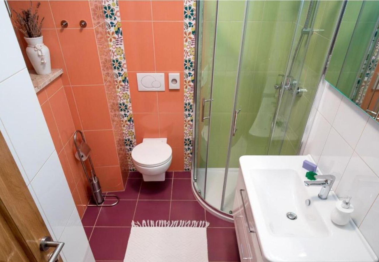 Villa in Marcana - Casa Menta near Pula for 10 persons - private villa for families & friends with wellness and pool heating