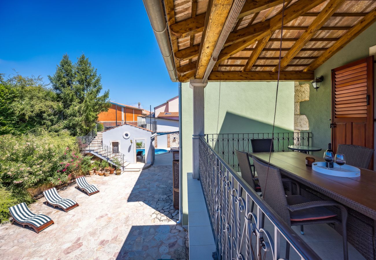 Villa in Marcana - Casa Menta near Pula for 10 persons - private villa for families & friends with wellness