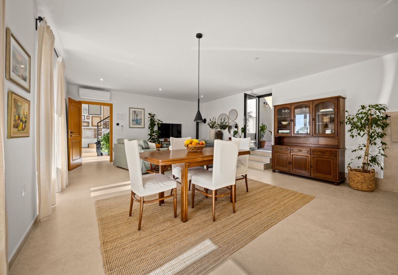 Villa in Marcana - Casa Menta near Pula for 10 persons - private villa for families & friends with wellness