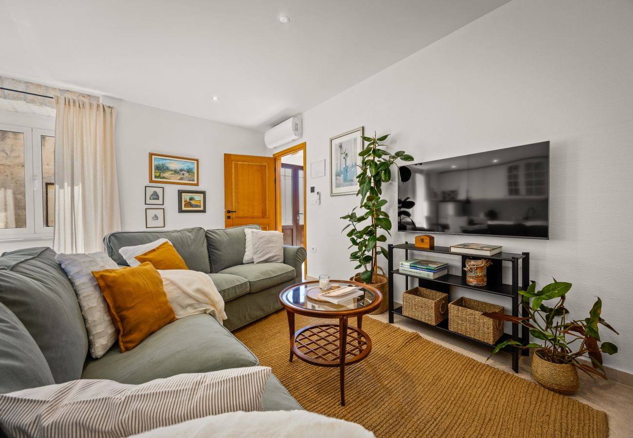 Villa in Marcana - Casa Menta near Pula for 10 persons - private villa for families & friends with wellness