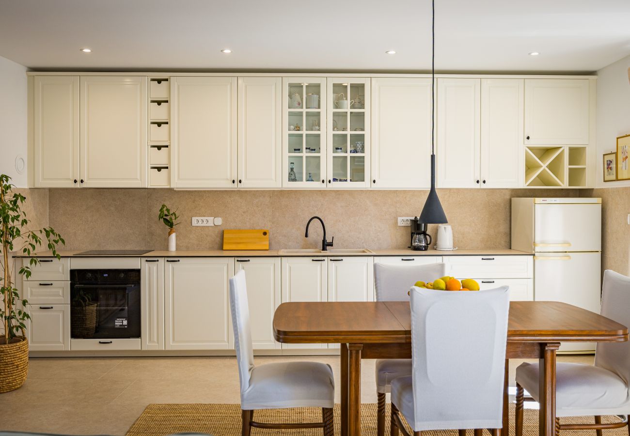 Villa in Marcana - Casa Menta near Pula for 10 persons - private villa for families & friends with wellness