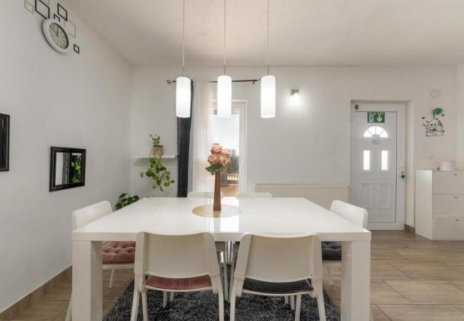 Villa in Oprtalj - Casa Sara and Sasha near Motovun with private pool - pet friendly truffle paradise Villa in Oprtalj - Casa Sara and Sasha near Motovun with private pool - pet friendly truffle paradise