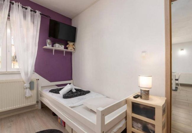 Villa in Oprtalj - Casa Sara and Sasha near Motovun with private pool - pet friendly truffle paradise Villa in Oprtalj - Casa Sara and Sasha near Motovun with private pool - pet friendly truffle paradise