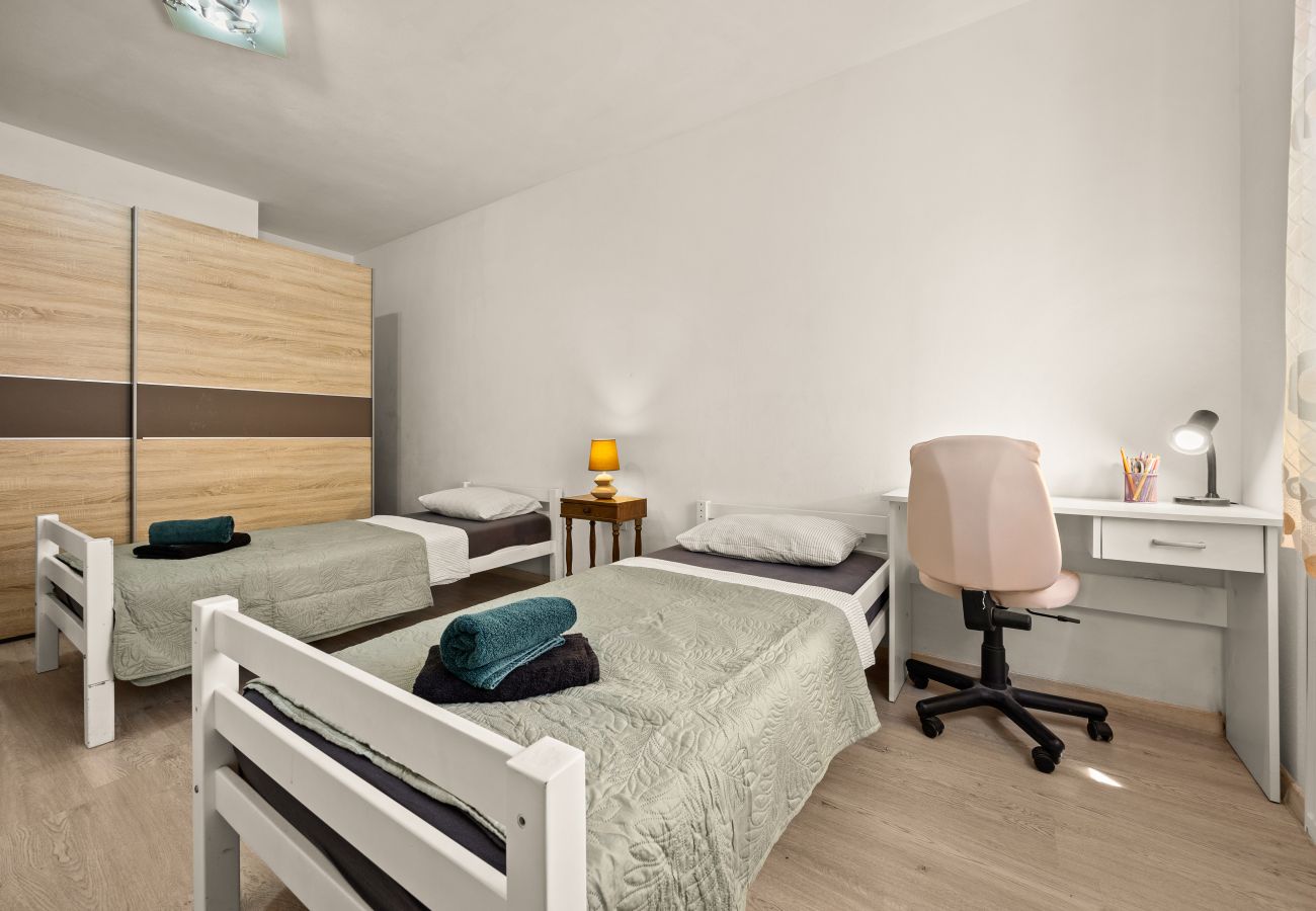 Villa in Oprtalj - Casa Sara and Sasha near Motovun with private pool - pet friendly truffle paradise
