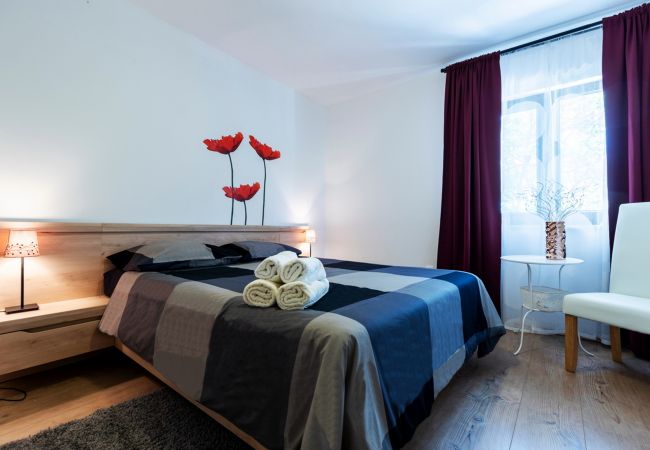 Villa in Svetvincenat - Villa Ferlini in Central Istria with private 10000 m2 garden, wellness & family activities on plot Villa in Svetvincenat - Villa Ferlini in Central Istria with private 10000 m2 garden, wellness & family activities on plot