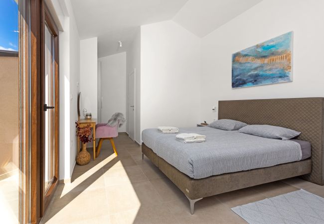 Villa in Peruški - Villa Ogradina near Pula with sea view for 5 persons only 3 km from the Beach Villa in Peruški - Villa Ogradina near Pula with sea view for 5 persons only 3 km from the Beach