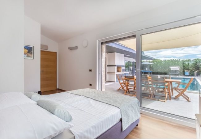 Villa in Radoši kod Višnjana - Villa Zara near Poreč for 8 persons with private pool  Villa in Radoši kod Višnjana - Villa Zara near Poreč for 8 persons with private pool
