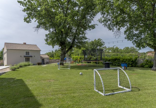 Villa in Sveti Bartul - Villa Batelica near Labin with private pool, large garden, kids playground & sport activities  Villa in Sveti Bartul - Villa Batelica near Labin with private pool, large garden, kids playground & sport activities