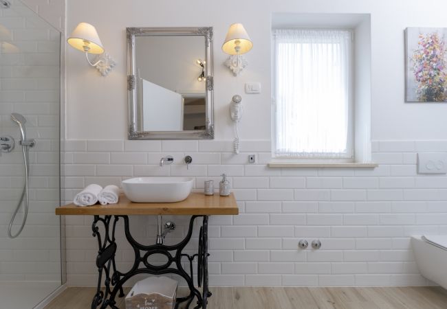 Villa in Sveti Bartul - Villa Batelica near Labin with private pool, large garden, kids playground & sport activities  Villa in Sveti Bartul - Villa Batelica near Labin with private pool, large garden, kids playground & sport activities