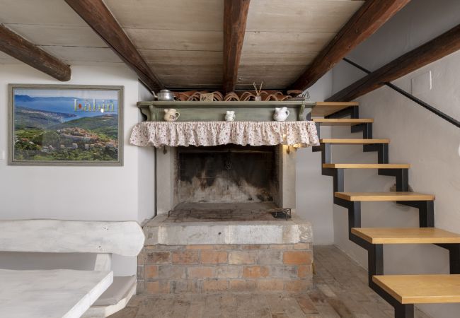 Villa in Sveti Bartul - Villa Batelica near Labin with private pool, large garden, kids playground & sport activities  Villa in Sveti Bartul - Villa Batelica near Labin with private pool, large garden, kids playground & sport activities