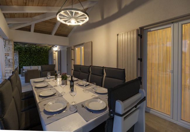 Villa in Sveti Bartul - Villa Batelica near Labin with private pool, large garden, kids playground & sport activities  Villa in Sveti Bartul - Villa Batelica near Labin with private pool, large garden, kids playground & sport activities