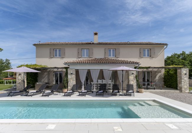 Villa in Sveti Bartul - Villa Batelica near Labin with private pool, large garden, kids playground & sport activities  Villa in Sveti Bartul - Villa Batelica near Labin with private pool, large garden, kids playground & sport activities
