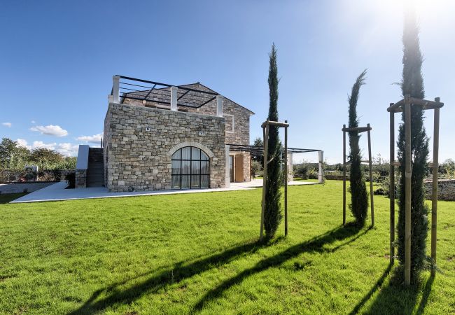 Villa in Umag - Stancija Katarina di Maladel in Umag with wellness, sea view and 2 km from the beach Villa in Umag - Stancija Katarina di Maladel in Umag with wellness, sea view and 2 km from the beach