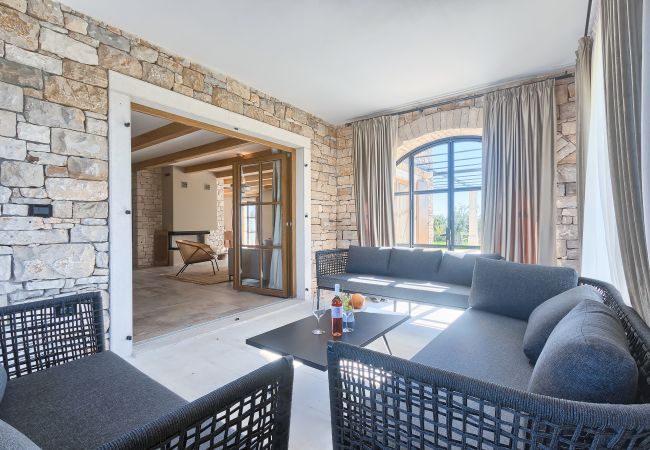 Villa in Umag - Stancija Katarina di Maladel in Umag with wellness, sea view and 2 km from the beach Villa in Umag - Stancija Katarina di Maladel in Umag with wellness, sea view and 2 km from the beach