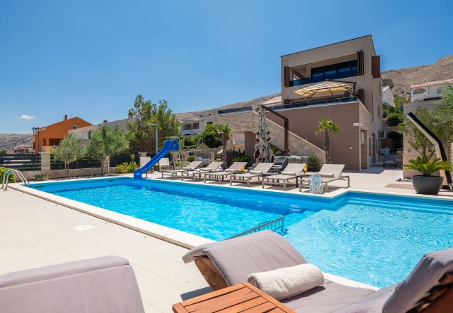 Villa in Pag - Villa Emma on Island Pag for 14 persons with sea view, wellness & pool heating Villa in Pag - Villa Emma on Island Pag for 14 persons with sea view, wellness & pool heating