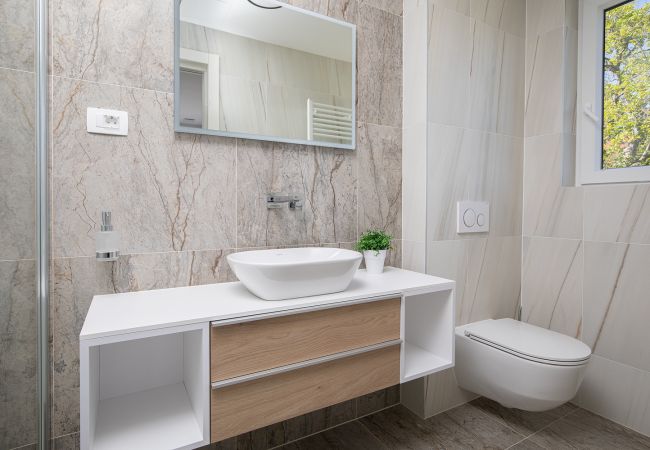 Villa in Medulin - Villa Estrella in Medulin for 10 people with sauna & whirpool just 6 m from the sea Villa in Medulin - Villa Estrella in Medulin for 10 people with sauna & whirpool just 6 m from the sea