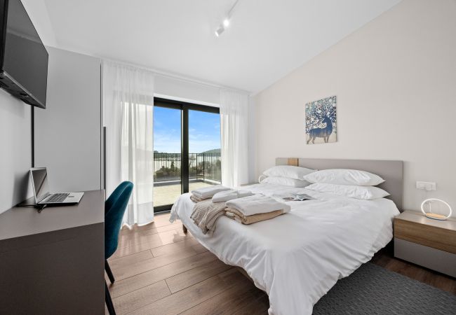 Villa in Medulin - Villa Bay I near Medulin for 9 people with heated pool - playground & whirpool only 100 meters from the beach - pet friendly Villa in Medulin - Villa Bay I near Medulin for 9 people with heated pool - playground & whirpool only 100 meters from the beach - pet friendly
