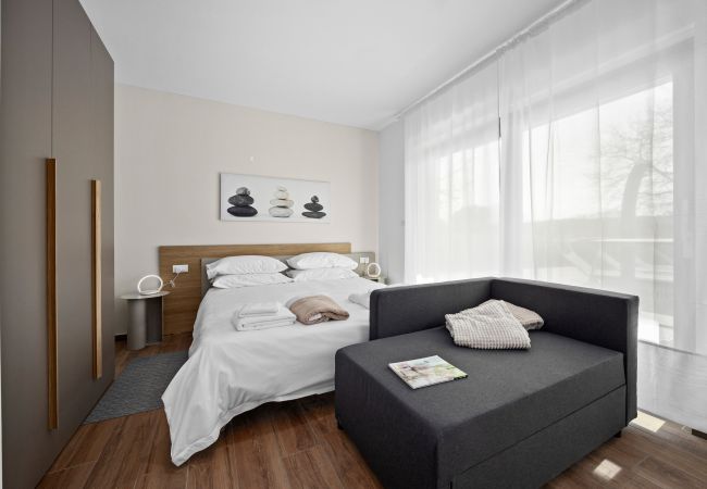 Villa in Medulin - Villa Bay I near Medulin for 9 people with heated pool - playground & whirpool only 100 meters from the beach - pet friendly Villa in Medulin - Villa Bay I near Medulin for 9 people with heated pool - playground & whirpool only 100 meters from the beach - pet friendly