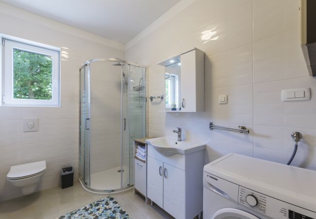 Villa in Labin - Villa Ana Labin for 12 person with 6 bedrooms & private pool Villa in Labin - Villa Ana Labin for 12 person with 6 bedrooms & private pool