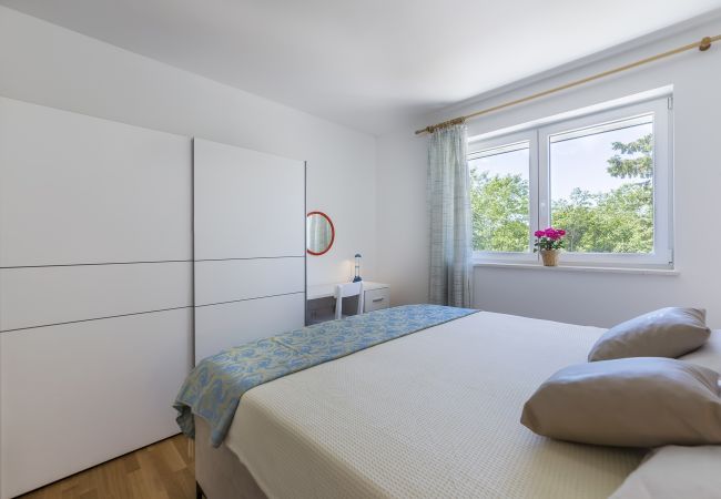 Villa in Labin - Villa Ana Labin for 12 person with 6 bedrooms & private pool Villa in Labin - Villa Ana Labin for 12 person with 6 bedrooms & private pool