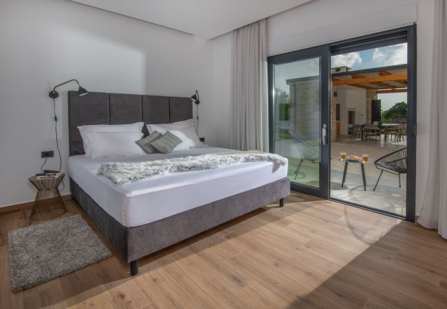 Villa in Cukrici - Villa Serena in Central Istria for 8 people with private heated pool  Villa in Cukrici - Villa Serena in Central Istria for 8 people with private heated pool