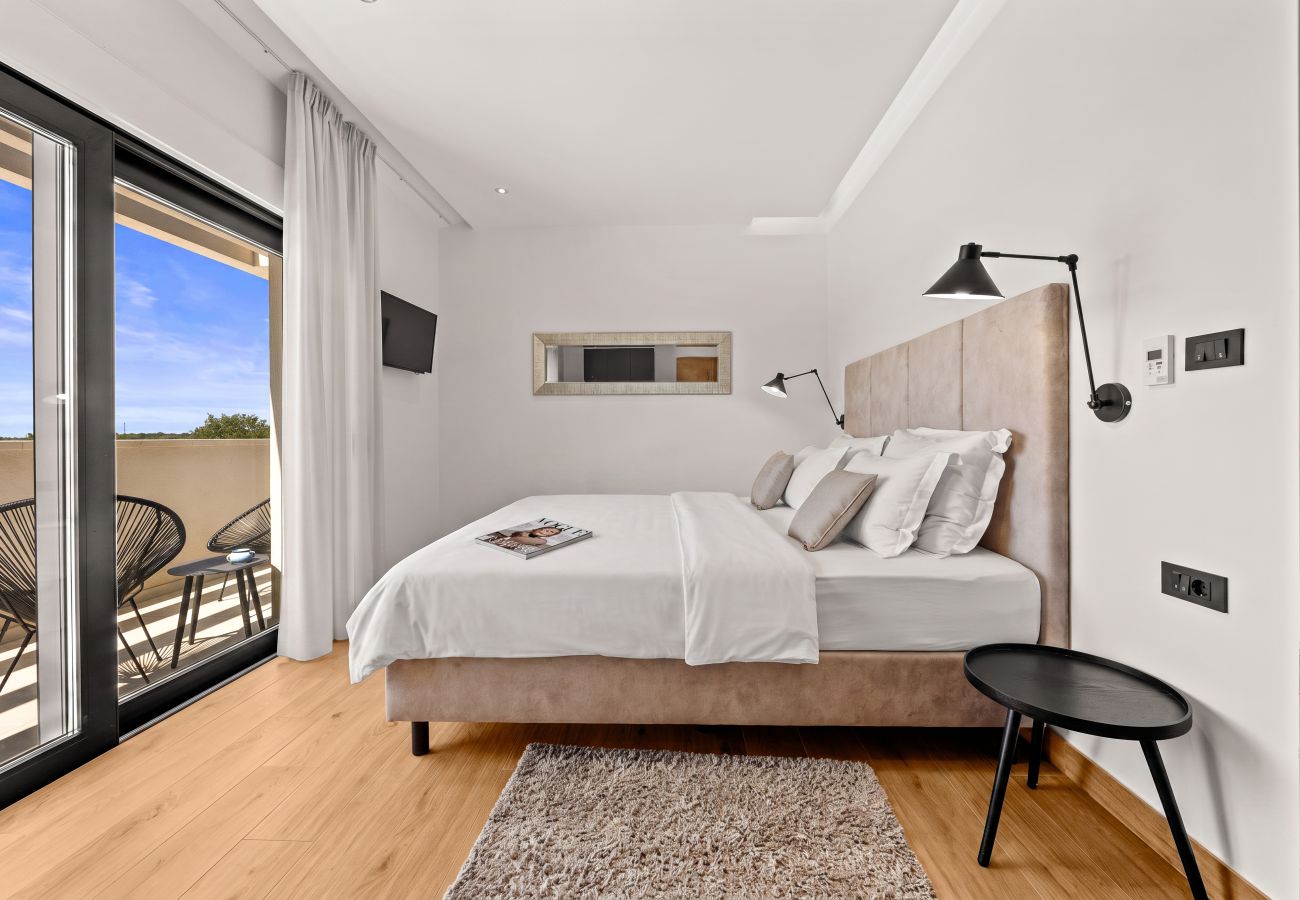 Villa in Cukrici - Villa Serena in Central Istria for 8 people with private heated pool 